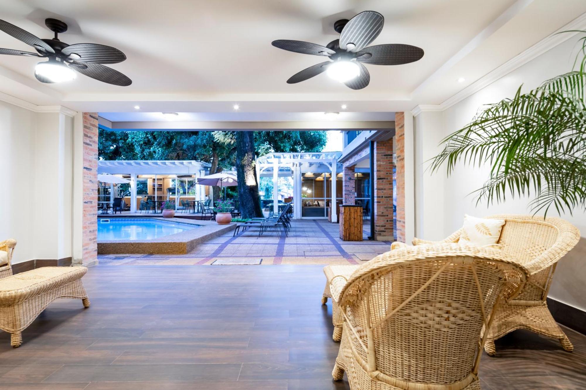 Hotel Villa Morra Suites أسونسيون المظهر الخارجي الصورة
